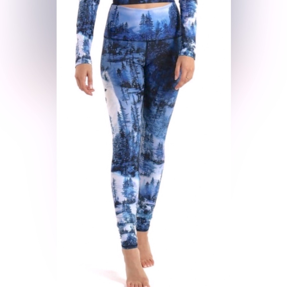 Yoga Democracy Blue and Black Tree Print Leggings